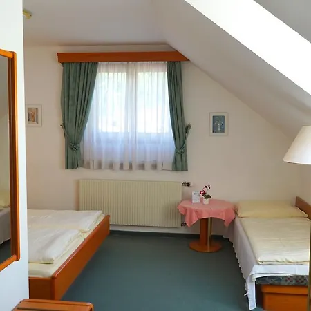 Besser Gasthof 3*